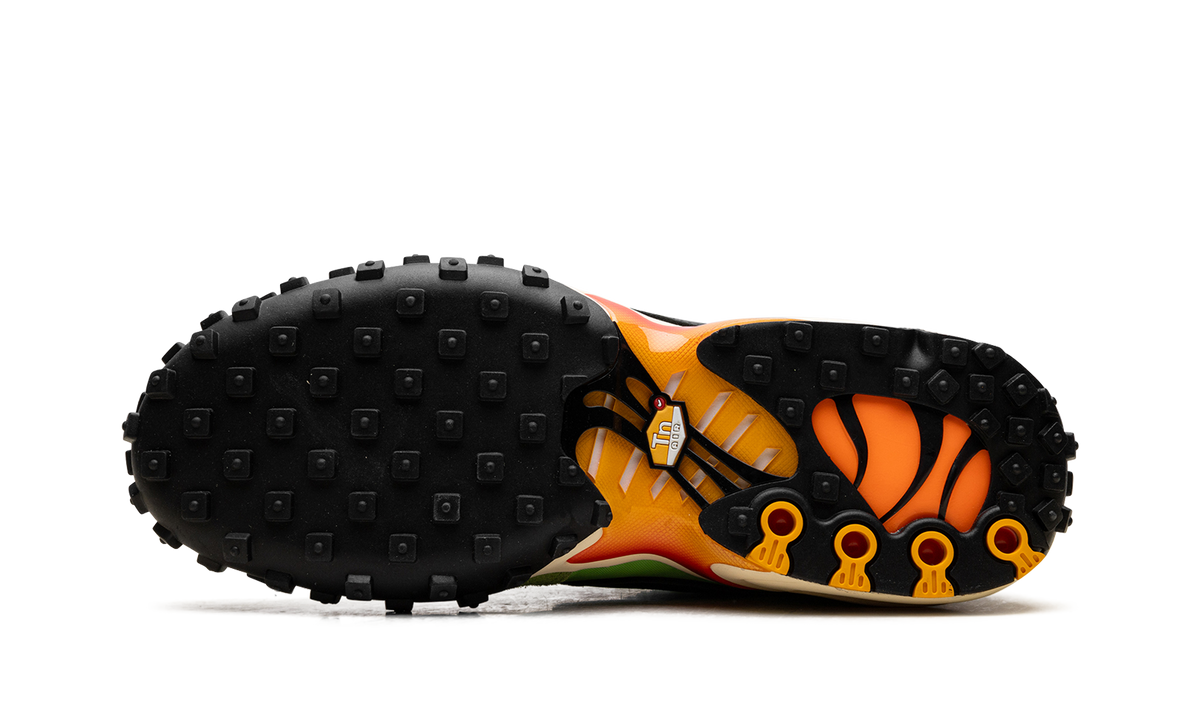 Air Max Waffle SP "Action Green" FV6946 301