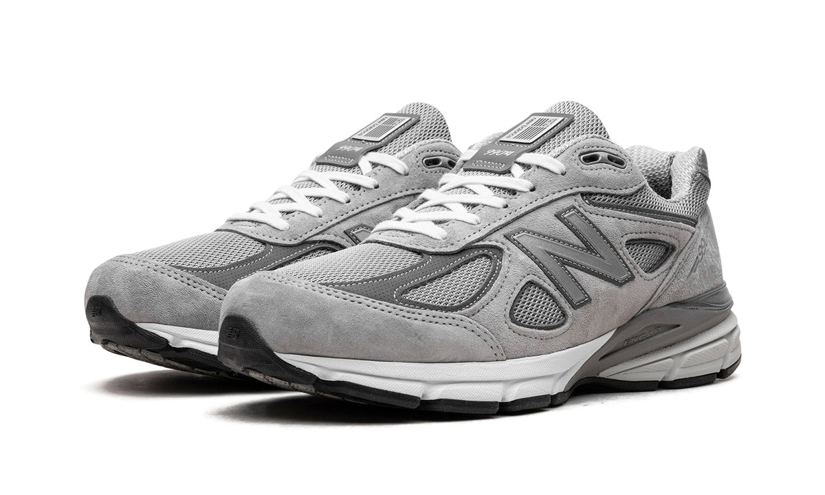 New Balance 990v4 Sneakers - Grey Mesh & Suede-Style Panels