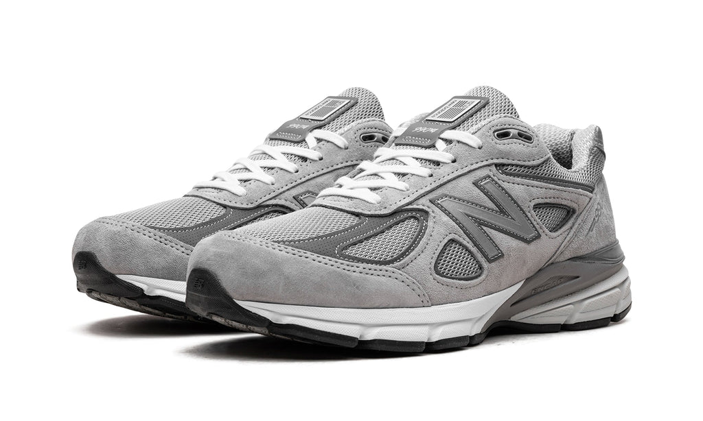 New Balance 990v4 Sneakers - Grey Mesh & Suede-Style Panels