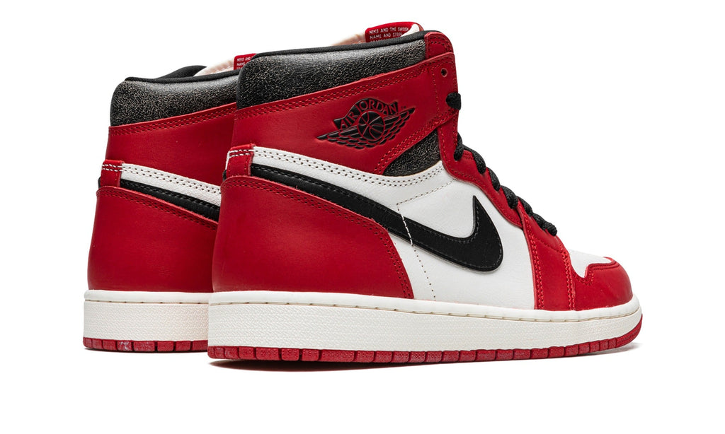 Air Jordan 1 Retro High OG Sneakers - Red/White/Black with Vintage-Style Details