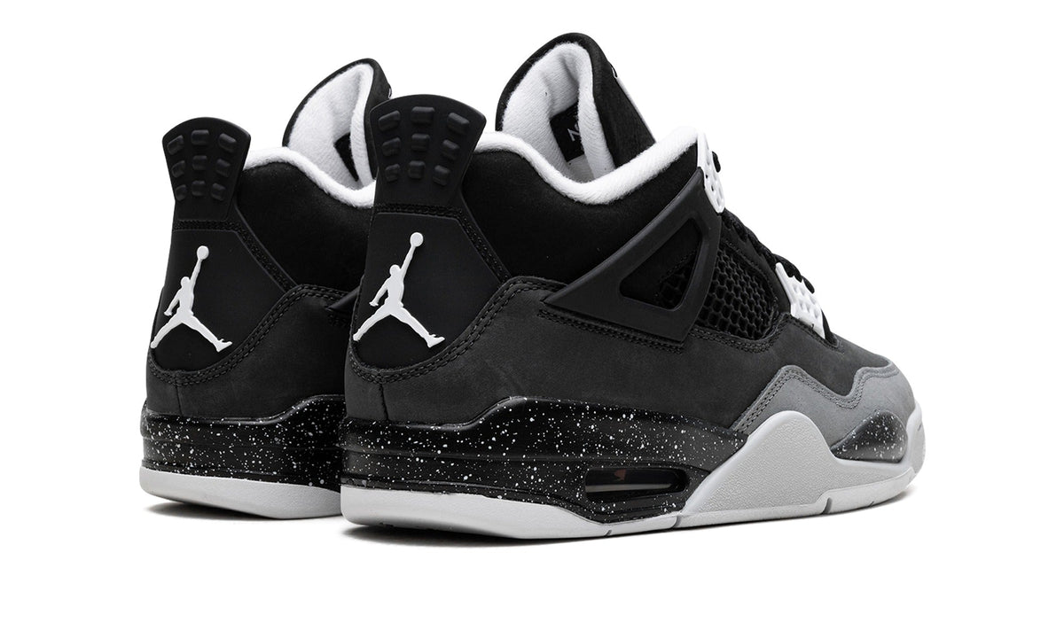 Air Jordan 4 Sneakers – Black, Grey & White