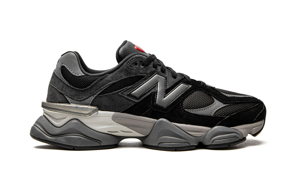 New Balance 9060 Sneakers – Black & Grey