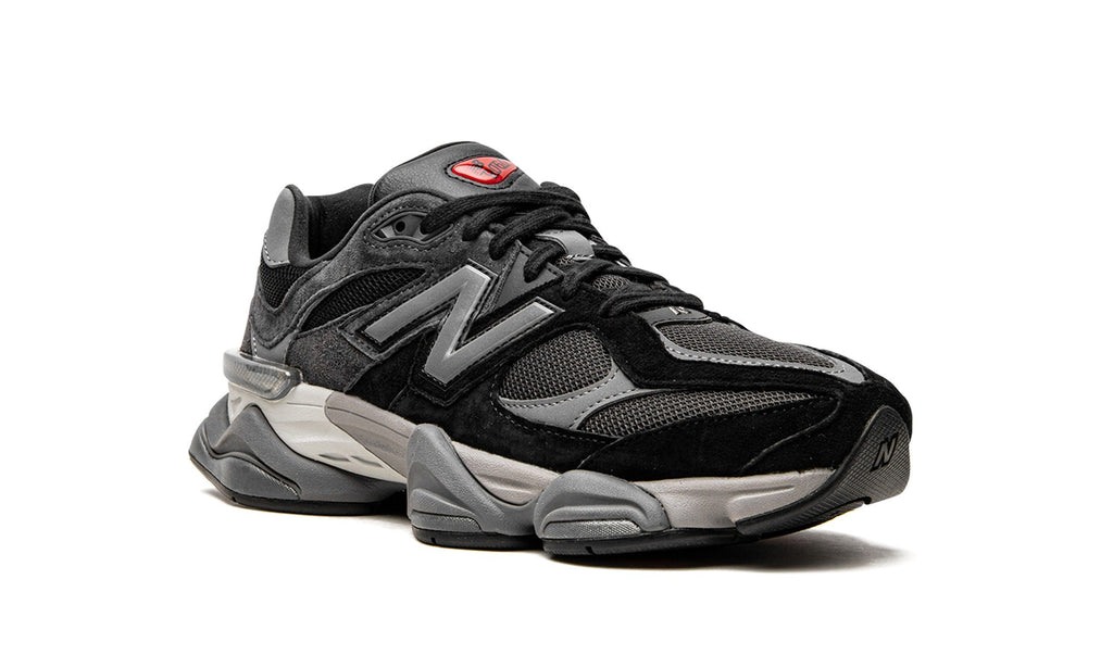 New Balance 9060 Sneakers – Black & Grey