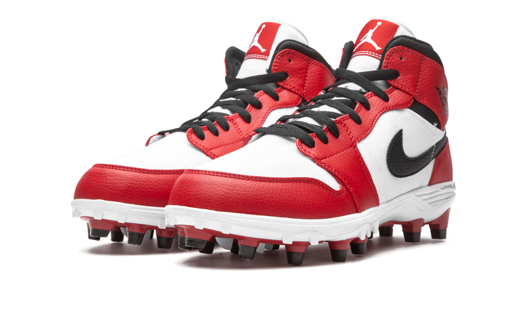 Jordan 1 TD Mid Cleat "Chicago" AR5604 106