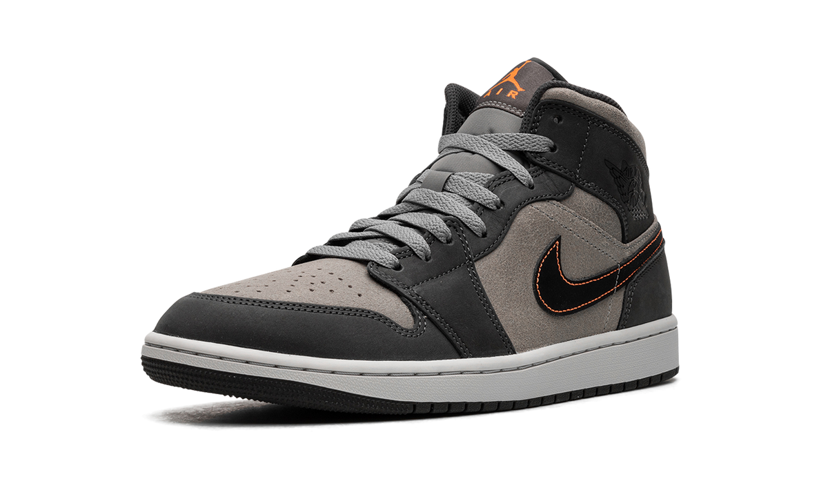Air Jordan 1 Mid SE "Night Stadium" FQ8338 017