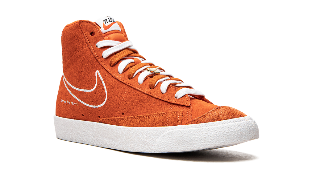 Blazer Mid '77 "First Use - Orange" DC3433 800