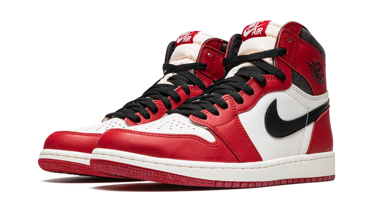 Air Jordan 1 Retro High OG Sneakers - Red/White/Black with Vintage-Style Details