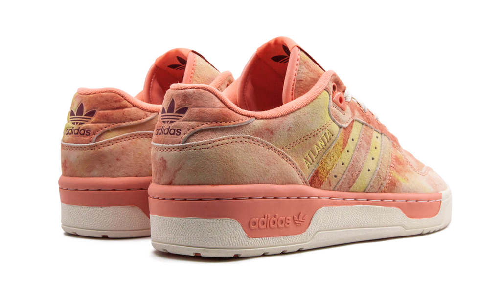 Rivalry Low "Social Status - Kings Peach" EE6384